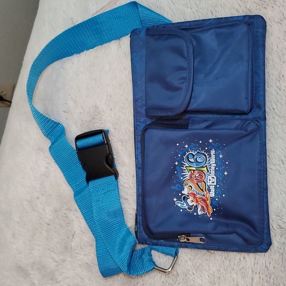 DISNEY WORLD Resort Mickey Mouse Waist Fanny Pack Blue w/ Zippers & Pockets